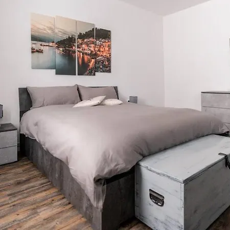 Apartment Dnart Holiday